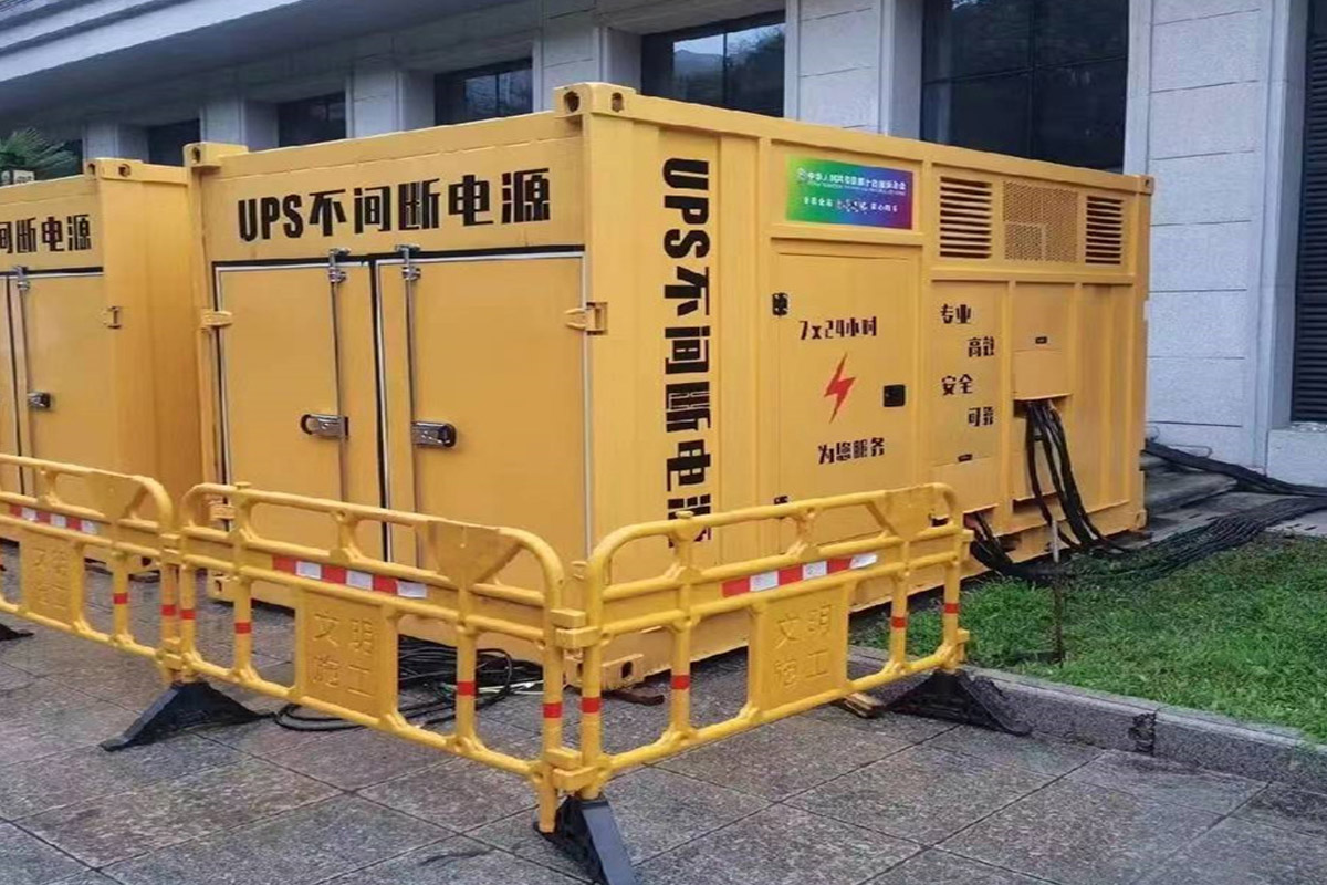 潜山发电机租赁施工现场
